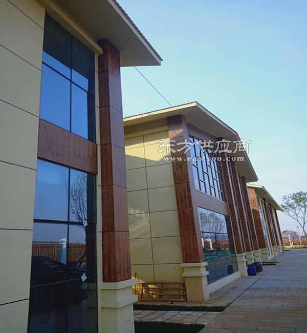 鋼結(jié)構(gòu)木紋漆廠家施工隊 藝佳建材以專業(yè)高效打造經(jīng)典工程